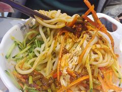-沁麦源过桥米线(总店)