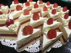 -聚盛源蒸汽海鲜火锅烤肉自助(巨川金海岸购物广场店)