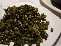 -嘉厨小馆(宜山路店)
