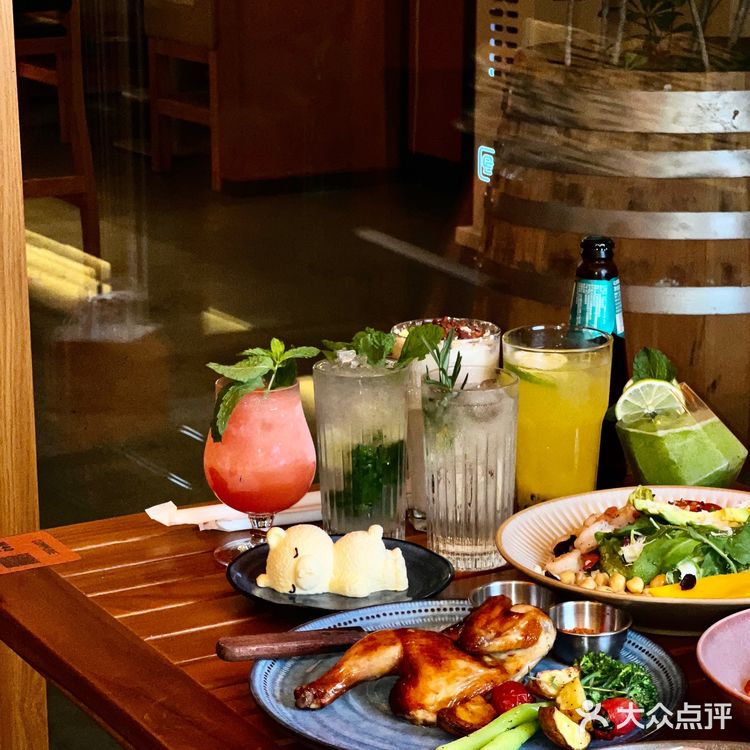 幻师COMMUNE | 南昌餐酒吧天花板了家人们