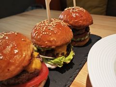 -三勾JJJ Burger&Coffee(梅溪湖店)