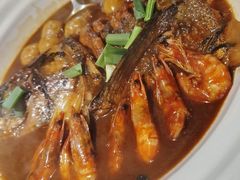-卢大鲜鱼头捞饭(美利广场店)