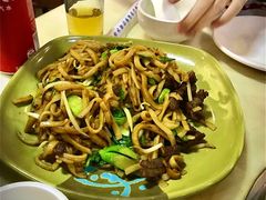 干炒牛河-胡须佬鸡煲四季火锅(龙珠大道店)
