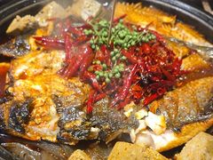 -辣尚瘾·烤鱼·新川菜(交大直营店)