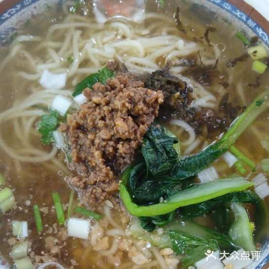 纪扁担王重庆小面