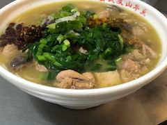 -文山荷鲜居(翠湖店)