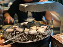 -草家酱蟹炭火烤肉店(珲春南路一店)