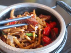 石锅山珍焗牛排-柒园·三十年创意杭帮菜(龙湖滨江天街店)