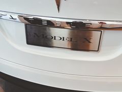-TESLA 特斯拉(广州天环广场体验店)