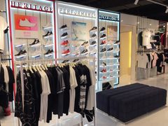 -fila(日月光中心广场店)