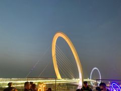 -南京眼步行桥