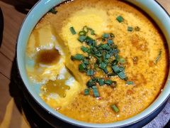 -帅巴人舅母子腊蹄民俗村
