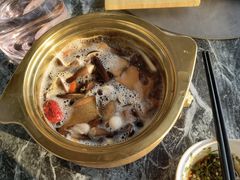 -慢丽江·云南野生菌土鸡锅(西山店)