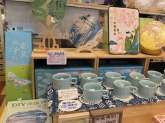 -猫的天空之城概念书店(印象城购物中心店)