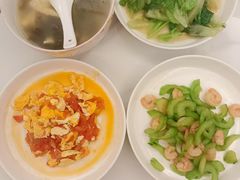 -佳禾月嫂育儿嫂(拱墅店)
