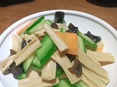 -吕氏疙瘩汤·新鲁菜(新贵和店)