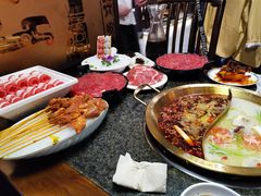 -小天鹅火锅·一线江景洪鼎旗舰店(洪崖洞店)