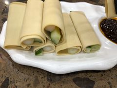 -周家大连水饺(美专校街店)