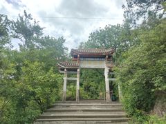 -德胜岩景区