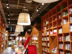 -百新书局(尚悦湾店)