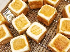 青团咸蛋黄mini包-RAN BAKERY