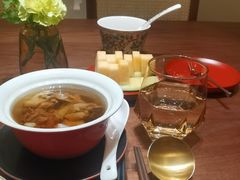 藏区羊肚菌花胶炖走地鸡汤-觅唐MITONG(鸟巢店)