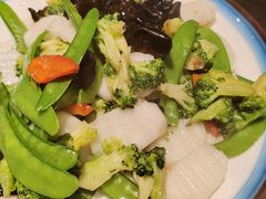 -靠山屯东北农家菜(八龙桥雅苑店)