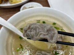 牛肉馄饨-草桥清真牛肉锅贴扁食店