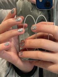 -斯馨·健康美甲美睫