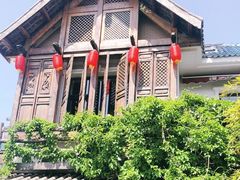 -慢丽江·云南野生菌土鸡锅(西山店)