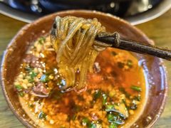 -黄潇洒老火锅(九眼桥宏济巷店)