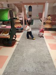 -奈尔宝·儿童乐园·亲子餐厅(华采天地店)