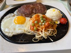 -豪客来牛排(中央花苑店)