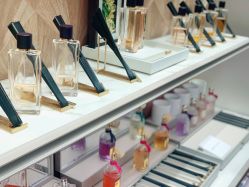-法国娇兰精品店