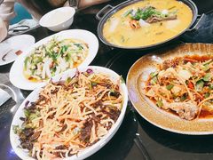 -醉美云南·云南菜主题餐厅(昆明站北京路双龙商场店)