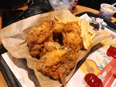 -新田360广场(上海华侨城店)