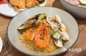 Tom Yum Seafood Fried Rice