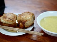 -宝瑞门钉肉饼店