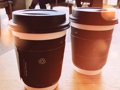 -星巴克臻选(上海合生汇1F店)