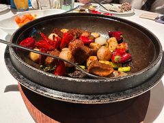 石锅花椒牛小排-新荣记(BFC外滩金融中心店)