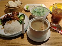 -昌勝香港深井烧鹅(新年华店)