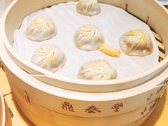 海鲜小笼包-鼎泰丰(嘉年华•海信广场VILLAGE店)