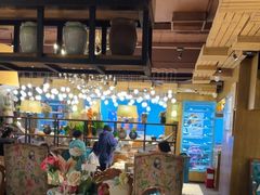 -领鲜活海鲜榴莲自助火锅(东门店)