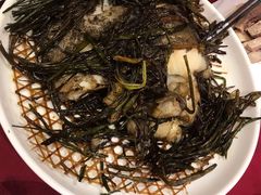 葱烤鸦片鱼头-老吉士酒家(天平路店)