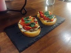 罗勒叶小番茄面包-1861意大利餐厅(文化广场店)