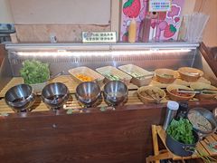 -叽叽扎扎烤肉场(生态城万达店)