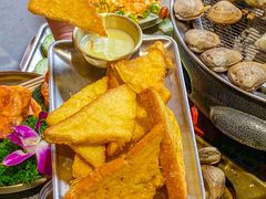 -围炉肉舍•炭烤活鳗•丹东海鲜烤肉(步行街店)