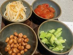 餐前小菜-半山腰·云南菜(侨福芳草地店)