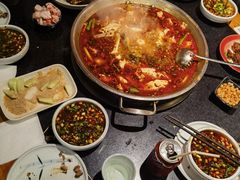 -小饕荟雅安贡椒鱼鲜馆(广福桥店)
