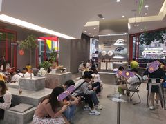 -喧闹·东方大气茶(鹅岭二厂店)